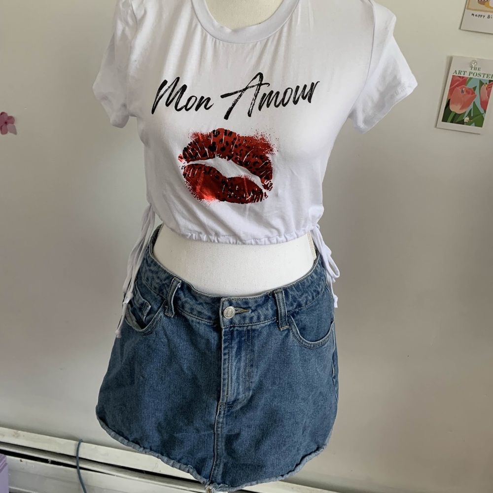 White 'Mon Amour' Graphic Tee with jean skirt